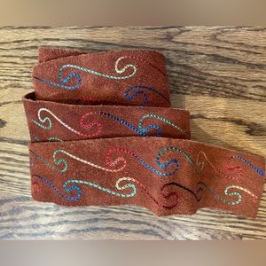 !! Lowest price - Leather belt with colorful stitching!!